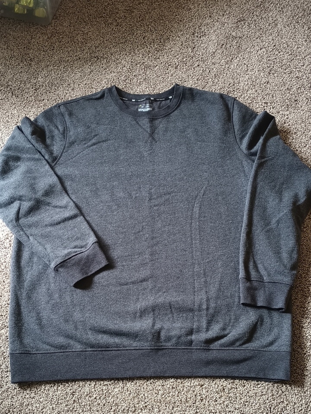 tek gear Men's Crewneck Sweatshirt in Charcoal size 3XLT